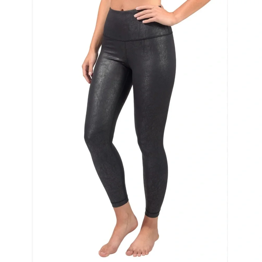 90 Degree By Reflex sleek shiny